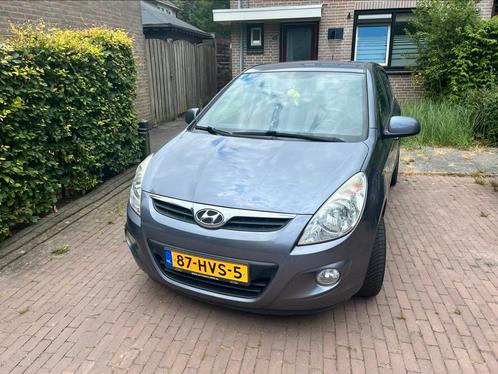 Hyundai i20 1.4 5-DRS 2009 Grijs, Auto's, Hyundai, Particulier, i20, Benzine, B, Hatchback, Handgeschakeld, Origineel Nederlands