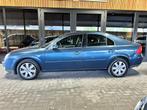 Ford Mondeo 1.8-16V Futura blauw, 65 €/maand, 125 pk, Gebruikt, Metallic lak