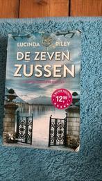 De zeven zussen lucinda riley, Boeken, Ophalen of Verzenden, Zo goed als nieuw