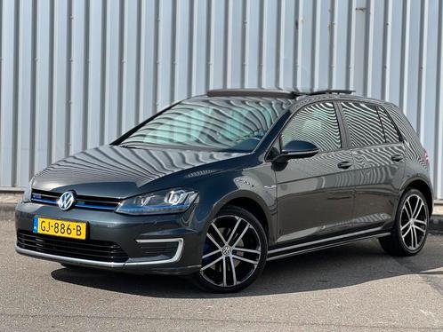 Volkswagen Golf 1.4 TSI GTE DSG 5D 204pk Leer Pano LED NAP!, Auto's, Volkswagen, Bedrijf, Golf, ABS, Achteruitrijcamera, Adaptieve lichten