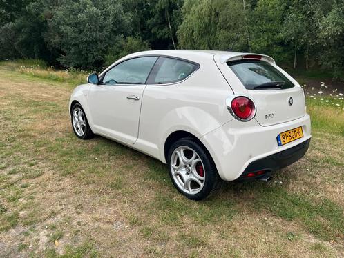 Alfa Romeo MiTo 1.3 D 62KW 2011 Wit, Auto's, Alfa Romeo, Particulier, MiTo, ABS, Bluetooth, Boordcomputer, Centrale vergrendeling