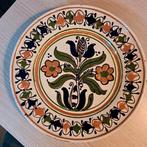 Decoratief bord, handbeschilderd, Ø 29 cm, Antiek en Kunst, Antiek | Keramiek en Aardewerk, Ophalen of Verzenden