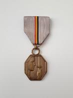 Belgie medaille onderscheiding wo2 humanitaire dapperheid, Verzamelen, Ophalen of Verzenden, Landmacht, Overige gebieden, Lintje, Medaille of Wings