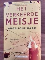 Angelique Haak/ Het Verkeerde meisje in nieuwstaat., Ophalen of Verzenden, Zo goed als nieuw, Nederland
