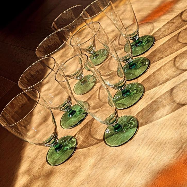 Set van maarliefst 8 prachtige vintage glazen met Turquoise, Antiek en Kunst, Antiek | Glas en Kristal, Ophalen of Verzenden