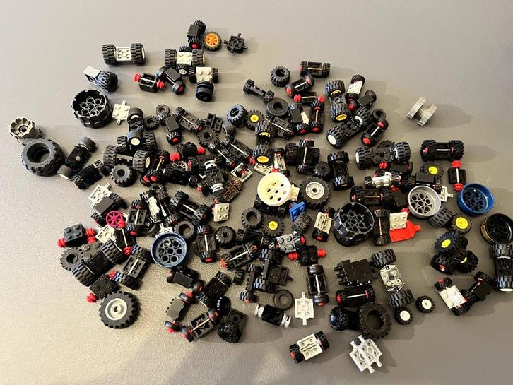 Lego P05 - Wielen divers vintage, Kinderen en Baby's, Speelgoed | Duplo en Lego, Gebruikt, Lego, Losse stenen, Ophalen of Verzenden