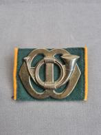 Baretembleem Garde Jagers (oogjes direct), Ophalen of Verzenden, Landmacht, Nederland, Embleem of Badge