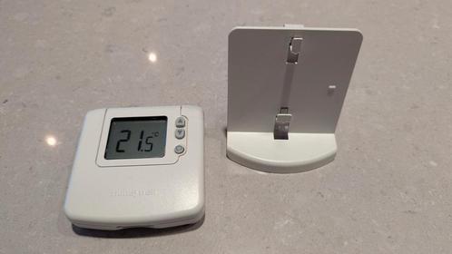 Honeywell DTS92 A1011, Doe-het-zelf en Verbouw, Thermostaten, Gebruikt, Slimme thermostaat, Ophalen of Verzenden
