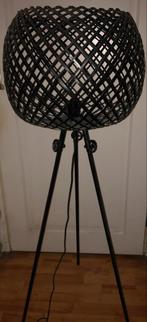 Industriële metalen vloerlamp, Huis en Inrichting, Ophalen, Zo goed als nieuw, Metaal, 150 tot 200 cm