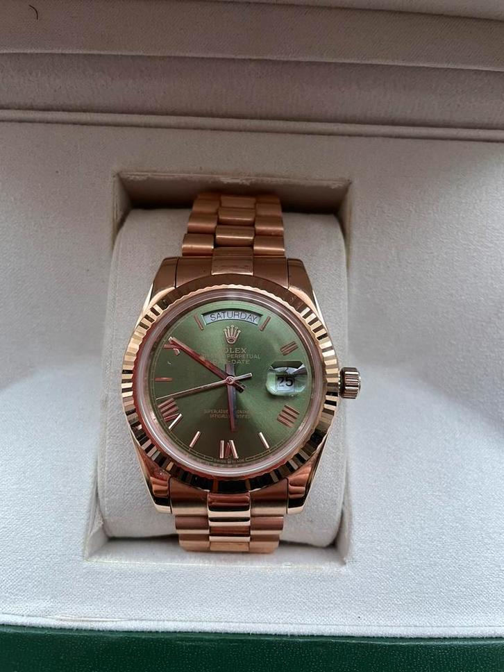 Rolex day-date olijf rose INCL doos, Sieraden, Tassen en Uiterlijk, Horloges | Heren, Zo goed als nieuw, Polshorloge, Rolex, Staal