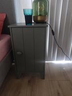 Kastje, Ophalen, Zo goed als nieuw, Minder dan 45 cm