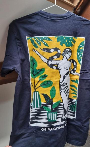 On Vacation Club tshirt navy maat S beschikbaar voor biedingen