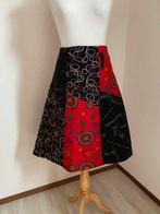 Vintage geborduurde rok - Maat XL/42, Maat 42/44 (L), Ophalen of Verzenden, Gedragen, Rood