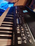 Yamaha PSR SX600 ( zgan) Te koop, Muziek en Instrumenten, Synthesizers, 61 toetsen, Met koffer of flightcase, Ophalen of Verzenden