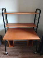 Gratis Bureau met Opbergruimte, Ophalen, Gebruikt