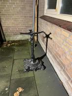 Gietijzeren tafelpoot, Ophalen, Gebruikt, Rond, Metaal