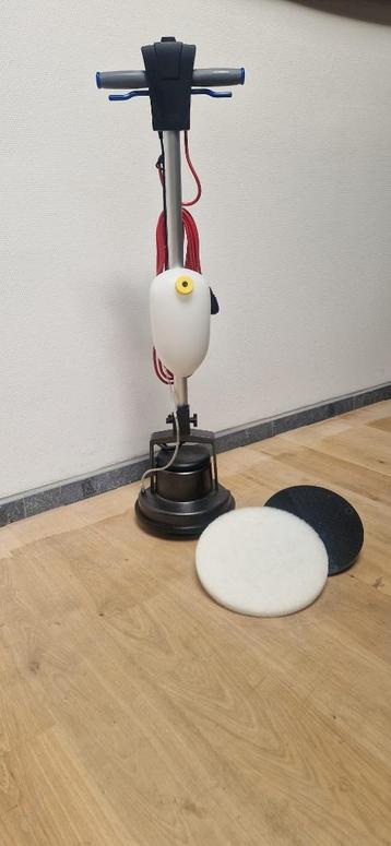 Floorboy XL-480 / Bissell BGEM 9000 Boen & Reinigingsmachine beschikbaar voor biedingen