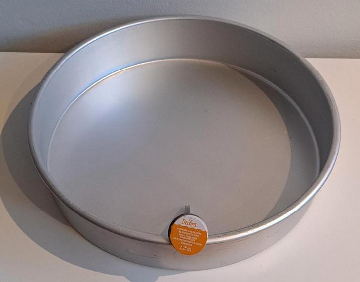 PME en Wilton bakvormen en uitstekers te koop, Hobby en Vrije tijd, Taarten en Cupcakes maken, Zo goed als nieuw, Bakvorm, Taarten