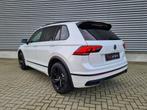 Volkswagen Tiguan 1.4 TSI eHybrid 245pk 3x R line Panodak Ac, Auto's, Volkswagen, 4 cilinders, Wit, 1395 cc, Grijs