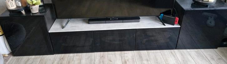 Zwart TV Meubel Besta Ikea met Opbergruimte, Huis en Inrichting, Kasten | Televisiemeubels, Zo goed als nieuw, Ophalen