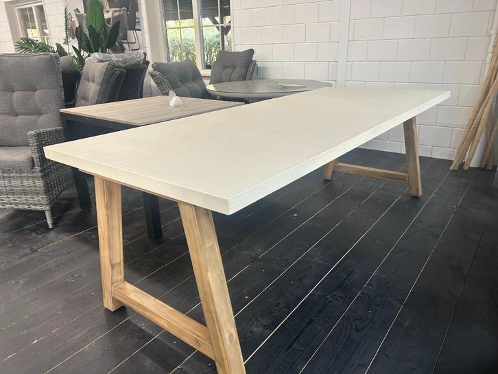 Tuintafel 235x95 cm | Sand & Acacia Teaklook, Tuin en Terras, Tuintafels, Gebruikt, Rechthoekig, Overige materialen, Ophalen of Verzenden