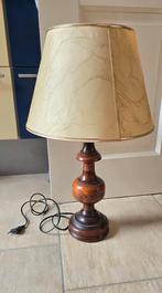 Ouderwetse tafellamp, Huis en Inrichting, Lampen | Tafellampen, Ophalen of Verzenden, Zo goed als nieuw, 50 tot 75 cm