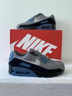 Nike Air Max 90 Smoke Grey Diffused Blue (EU 42,5 / 43 / 44), Blauw, Nike, Nieuw, Ophalen of Verzenden