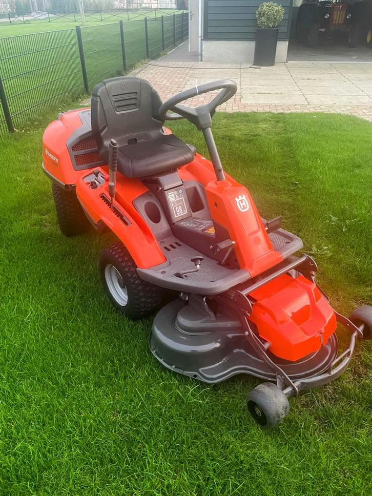 Husqvarna R214TC Zitmaaier - Mulch, Knikbesturing, Hydrostaa, Tuin en Terras, Grasmaaiers, Gebruikt, Benzine-grasmaaier, 50 cm of meer