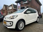 Volkswagen UP 1.0 High Up, Auto's, Euro 5, Gebruikt, Up!, Met garantie (alle)