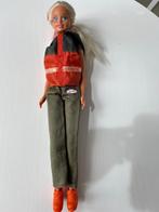 Barbie met copyright 1988, Verzamelen, Ophalen of Verzenden, Zo goed als nieuw, Pop