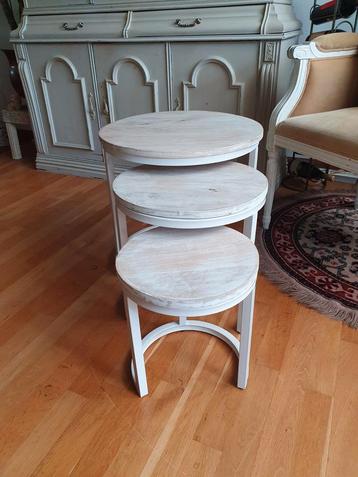 Mooie ronde salontafel set van 3