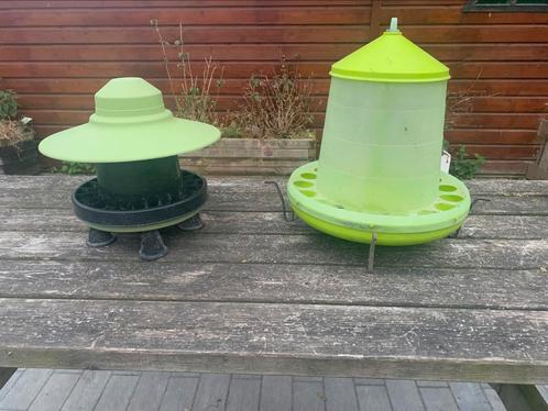 Voersilo / voerbak / voederbak groot., Dieren en Toebehoren, Pluimvee | Toebehoren, Zo goed als nieuw, Drinken en Voederen, Ophalen of Verzenden