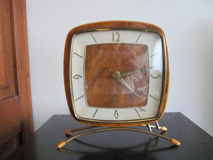 Vintage electrische klok, Verzamelen, Retro, Huis en Inrichting, Ophalen
