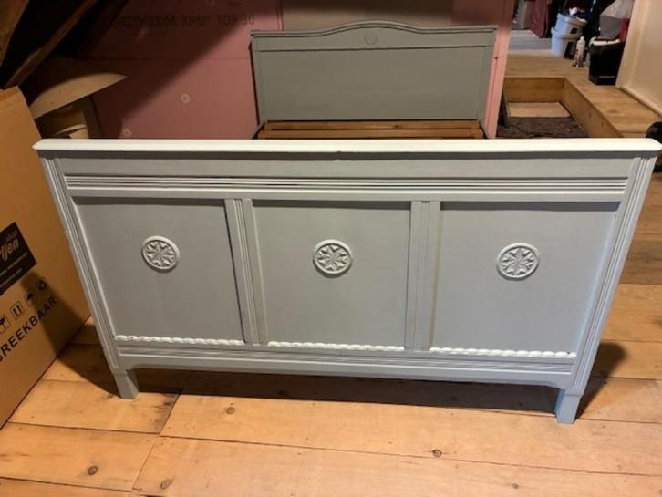 Eiken brocante maiden bed, Antiek en Kunst, Curiosa en Brocante, Ophalen