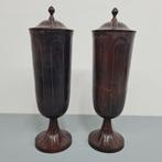 2 brocante vazen, oud , metalenvazen met deksel, Ophalen