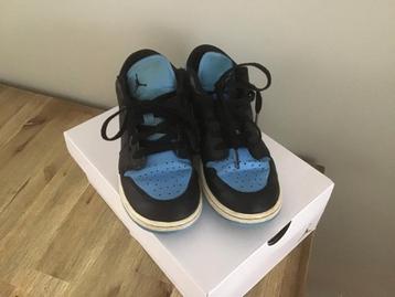 Nike Air Jordan Blauw Maat 39 beschikbaar voor biedingen