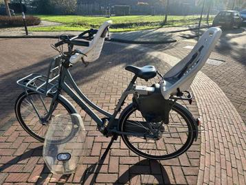 Kinderzitjes Yepp beschikbaar voor biedingen