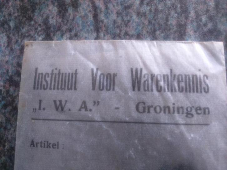 Instituut voor Warenkennis zakjes div. specerijen en rijst, Antiek en Kunst, Curiosa en Brocante, Ophalen of Verzenden
