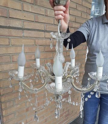 Kroon luchter lamp voor meisjes kamer. beschikbaar voor biedingen