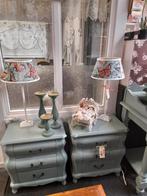 Set 2 nacht kastjes, Huis en Inrichting, Kasten | Overige, Ophalen of Verzenden, Zo goed als nieuw