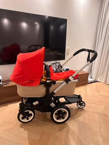 Bugaboo Donkey 3 Duo/Mono Creme/Rood! + meerijdplankje(€125) beschikbaar voor biedingen