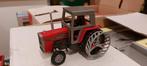 Britains mf 590 met kooiwielen, Ophalen of Verzenden, Zo goed als nieuw, Tractor of Landbouw, Britains