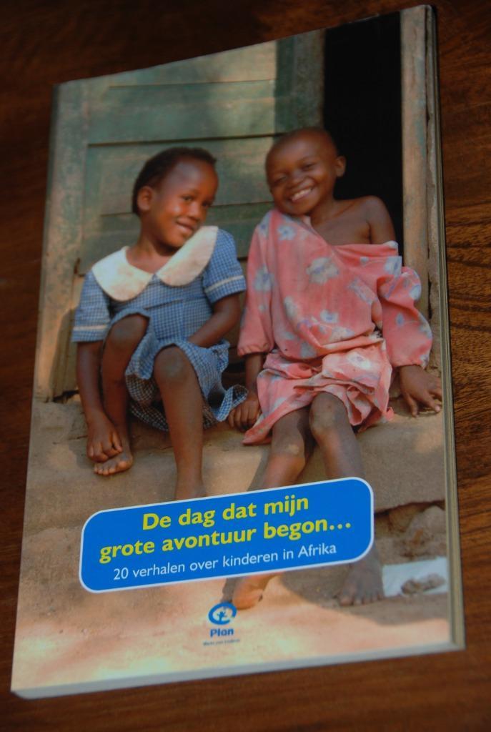 20 Verhalen over kinderen in afrika., Boeken, Kinderboeken | Jeugd | onder 10 jaar, Zo goed als nieuw, Fictie algemeen, Ophalen of Verzenden