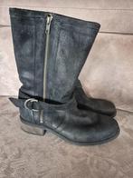 UGG bikerlaars 41 zgan, Kleding | Dames, Schoenen, Hoge laarzen, UGG, Zwart, Ophalen of Verzenden