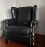 Zwart lederen leren fauteuil oorfauteuil Chesterfield stoel, Ophalen, Zo goed als nieuw, 75 tot 100 cm, Landelijk Industrieel
