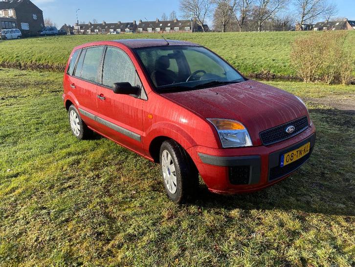 Ford Fusion 1.4 16V 2006 Rood, Auto's, Ford, Particulier, Fusion, ABS, Airbags, Airconditioning, Centrale vergrendeling, Climate control
