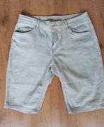 Jeans, denim bermuda. Nóóit gedragen,  maat 38, Kort, Blauw, Zo goed als nieuw, C&A