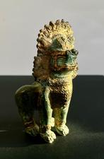 Khymer Gilt and Bronze Singha Temple Guardian Lian Statue, Antiek en Kunst, Ophalen of Verzenden