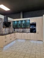 Nobilia Luxe L-showroomkeuken  met Samsung apparaten, Huis en Inrichting, Keuken | Complete keukens, Ophalen, Overige materialen
