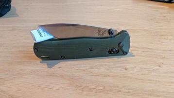 Benchmade Bugout S30V - extra scales beschikbaar voor biedingen